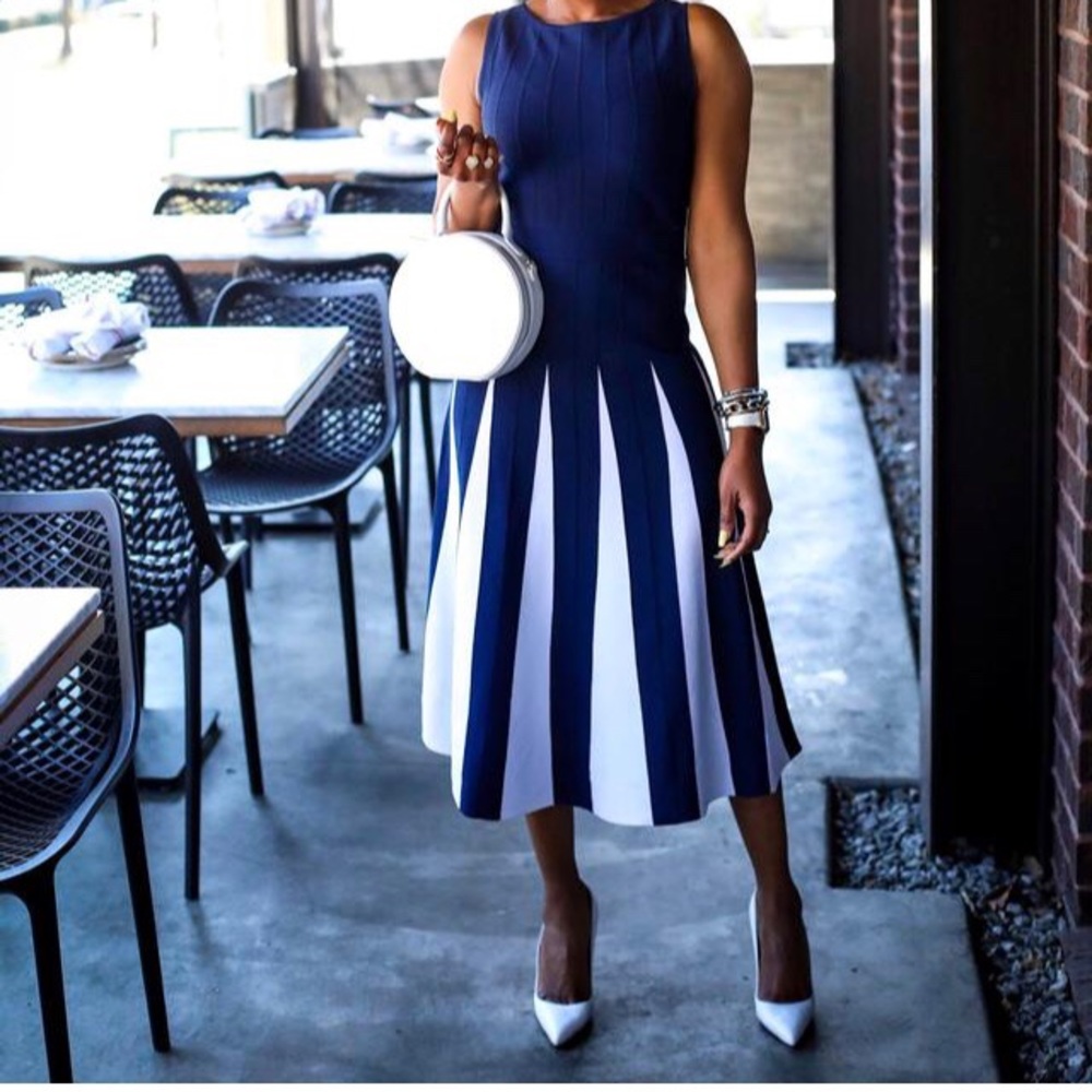 Eva Mendez jersey dress